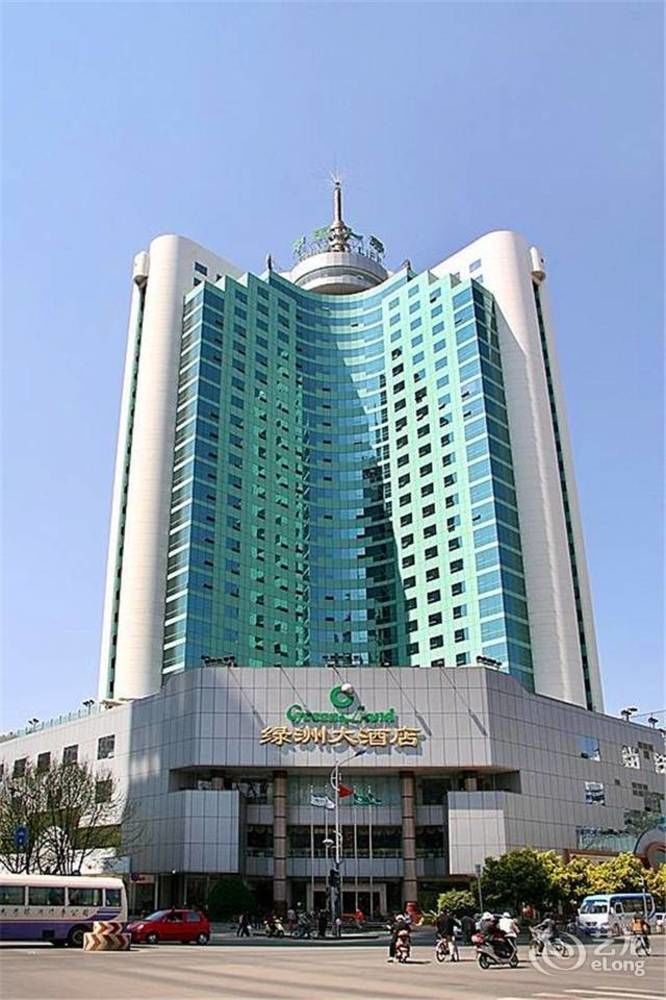 昆明绿洲大酒店 外观 照片
